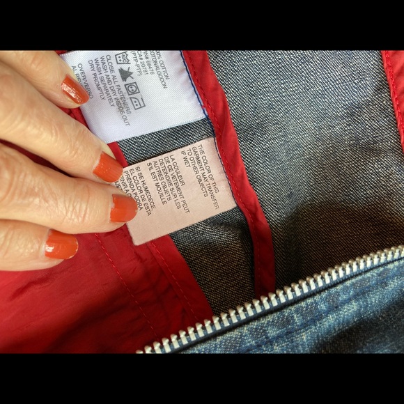 - Tommy Hilfiger Jeans Jacket - Picture 11 of 15